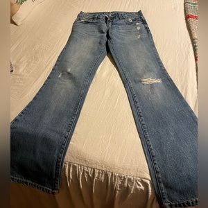 Juniors / Women’s American Eagle Favorite Boyfriend Jean